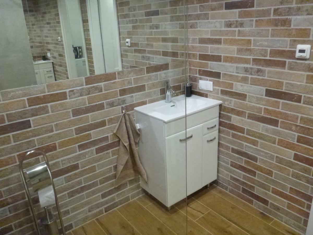 Apartament Na Brodatego Wrocław Eksteriør bilde